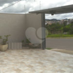 Casa Térrea à venda com 3 quartos, sendo 1 suíte,  em Jardim Estância Brasil, Atibaia, SP