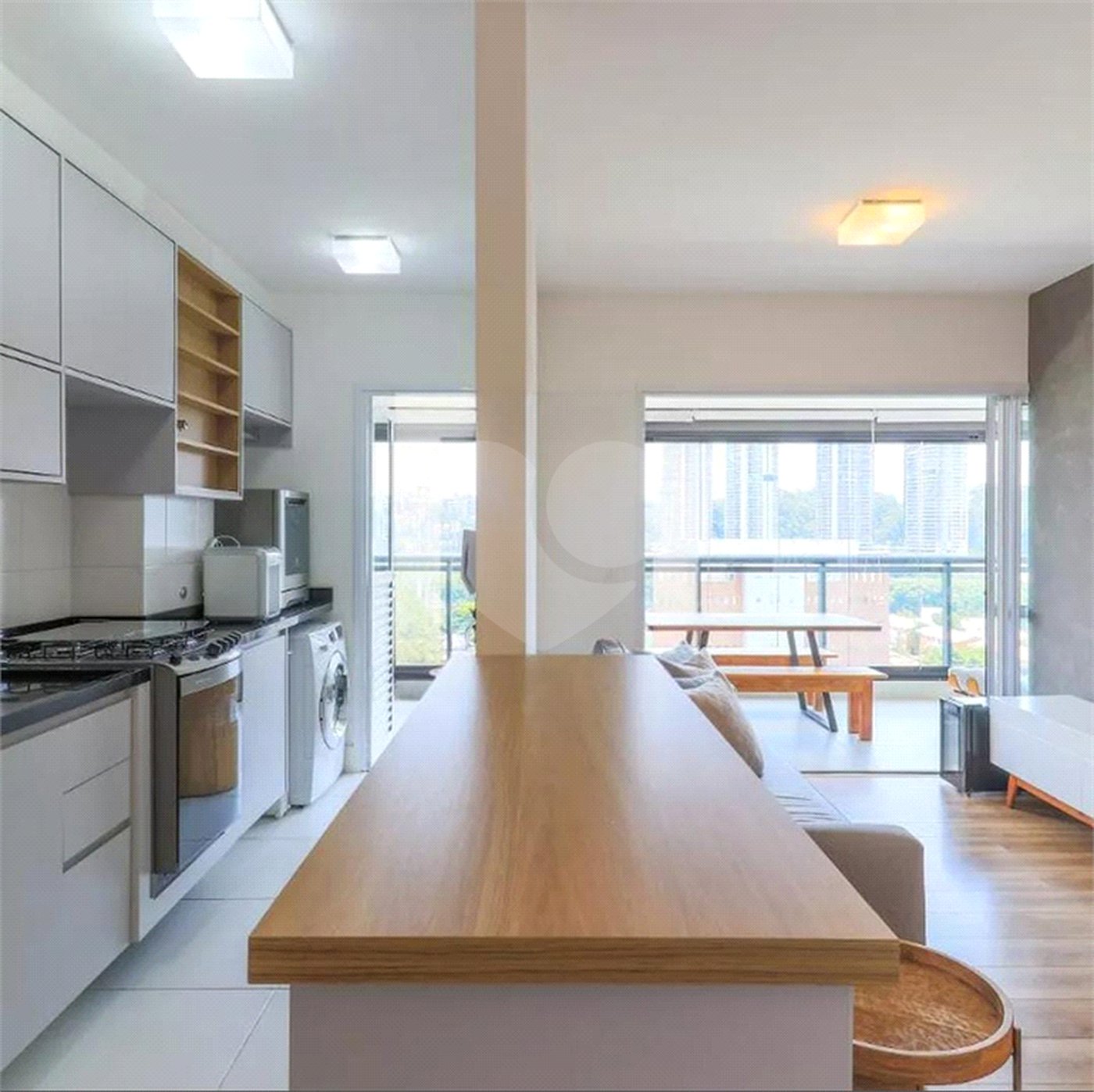 Apartamento à venda com 2 quartos, sendo 1 suíte,  em Chácara Santo Antônio, São Paulo, SP