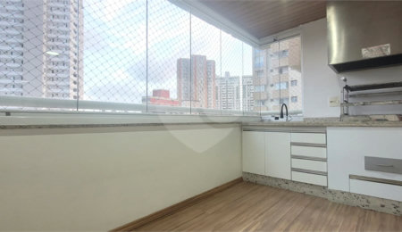 Apartamento à venda com 3 suítes no Centro, Santo André, SP