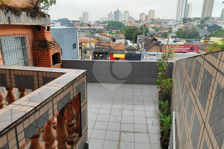Sobrado à venda com 4 quartos, sendo 1 suíte,  em Saúde, São Paulo, SP