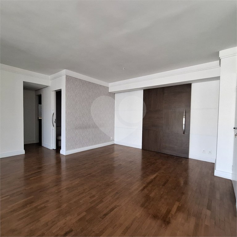 Apartamento à venda com 2 suítes em Pinheiros, São Paulo, SP