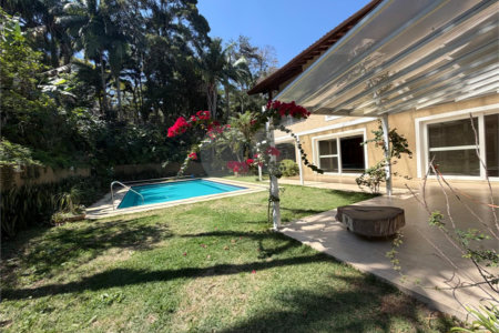 Casa à venda ou para alugar com 4 quartos, sendo 3 suítes, em Alto da Boa Vista, São Paulo, SP