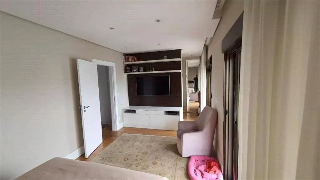 Casa à venda com 3 suítes no condomínio Metropolitan, São Paulo - SP