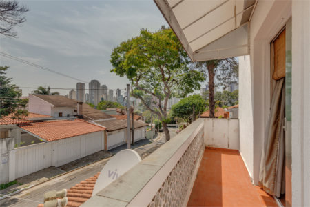 Sobrado à venda com 2 quartos em Chácara Monte Alegre, São Paulo, SP