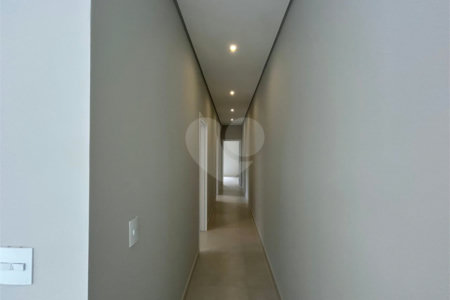 Casa à venda com 3 suítes no condomínio Helena Maria, Sorocaba - SP