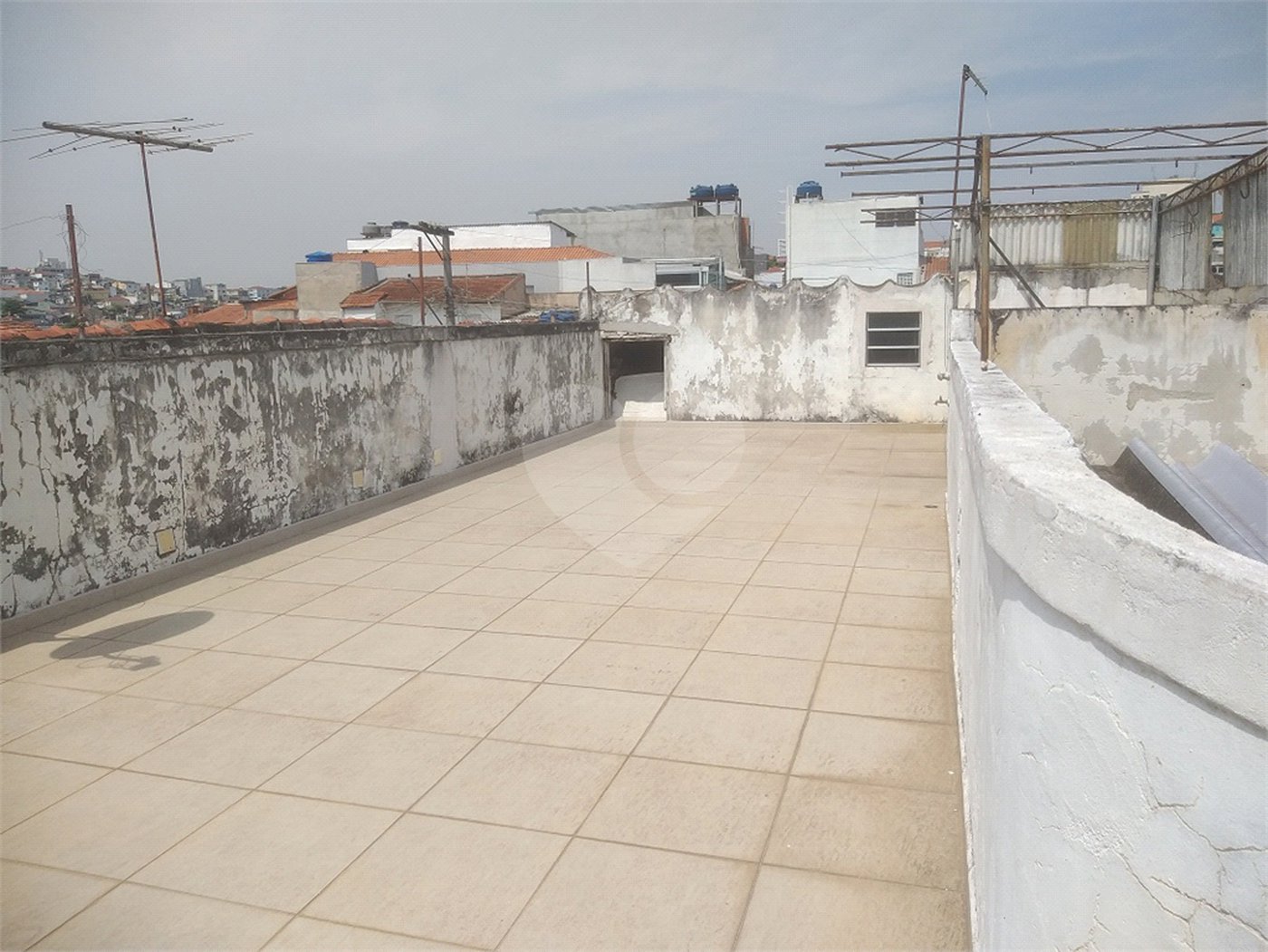 Casa à venda com 2 quartos, sendo 1 suíte, em Vila Gustavo, São Paulo, SP