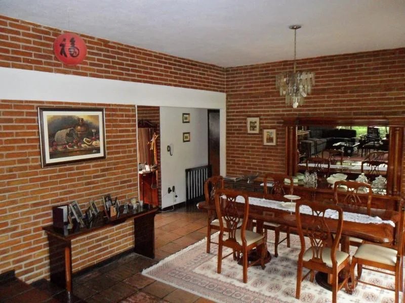 Sobrado à venda com 3 quartos, sendo 1 suíte,  em Vila São Francisco, São Paulo, SP