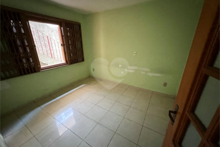 Casa à venda com 3 quartos, sendo 1 suíte, em Vila Vianelo, Jundiaí, SP