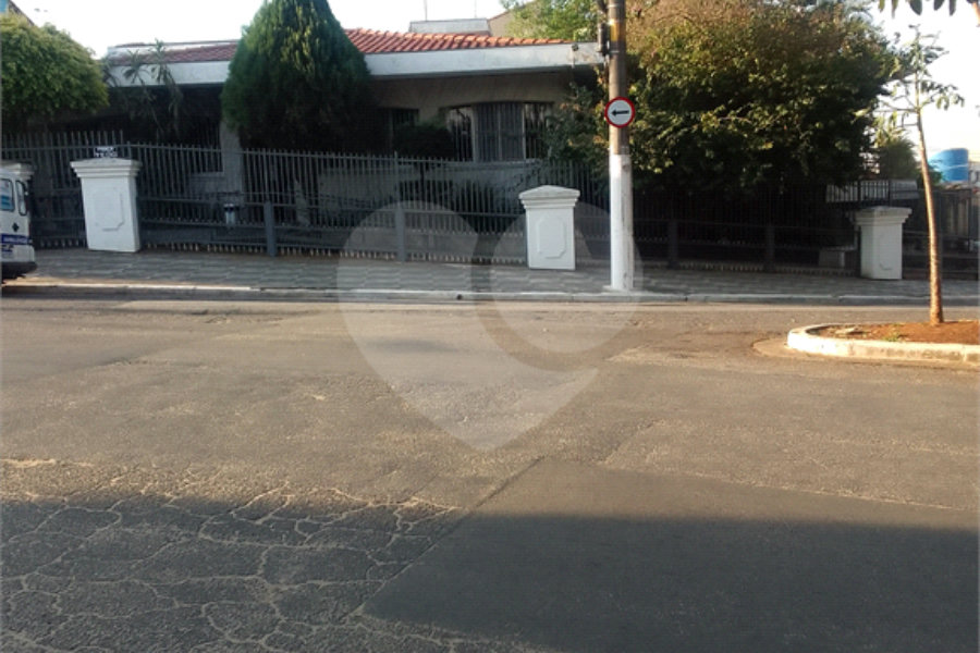 Casa à venda com 4 quartos, sendo 2 suítes, em Vila Maria Alta, São Paulo, SP