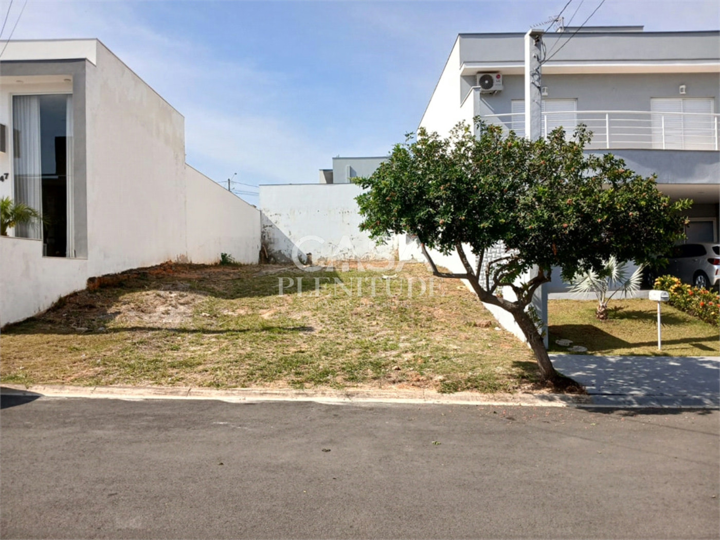 Terreno em condomínio à venda em Wanel Ville, Sorocaba, SP