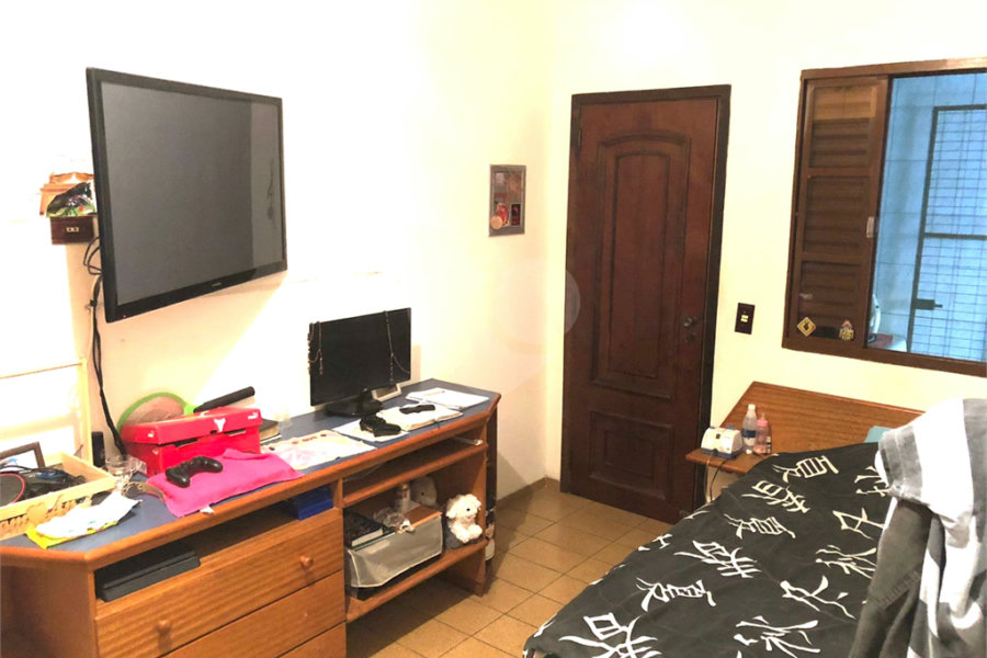 Sobrado à venda com 2 suítes em Vila Mazzei, São Paulo, SP