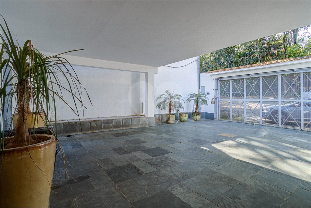 Casa de Vila à venda com 4 quartos, sendo 2 suítes,  em Jardim Marajoara, São Paulo, SP