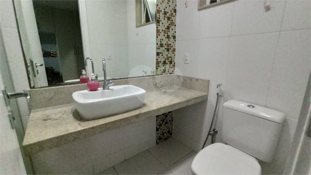 Cobertura à venda com 3 suítes em Braga, Cabo Frio, RJ