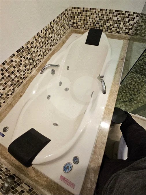 LINDA CASA PARA LOCAÇÃO COM 5 DORMITÓRIOS E PISCINA - Fernando Nobre – Cotia/SP