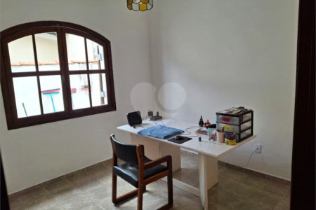 Casa à venda com 3 quartos, sendo 1 suíte,  em Vila Oliveira, Mogi das Cruzes, SP