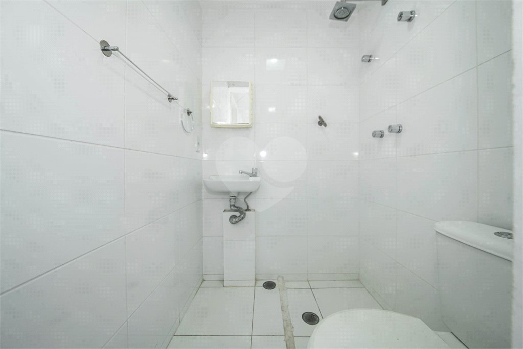 Apartamento à venda com 3 quartos, sendo 2 suítes, em Vila Mariana, São Paulo, SP
