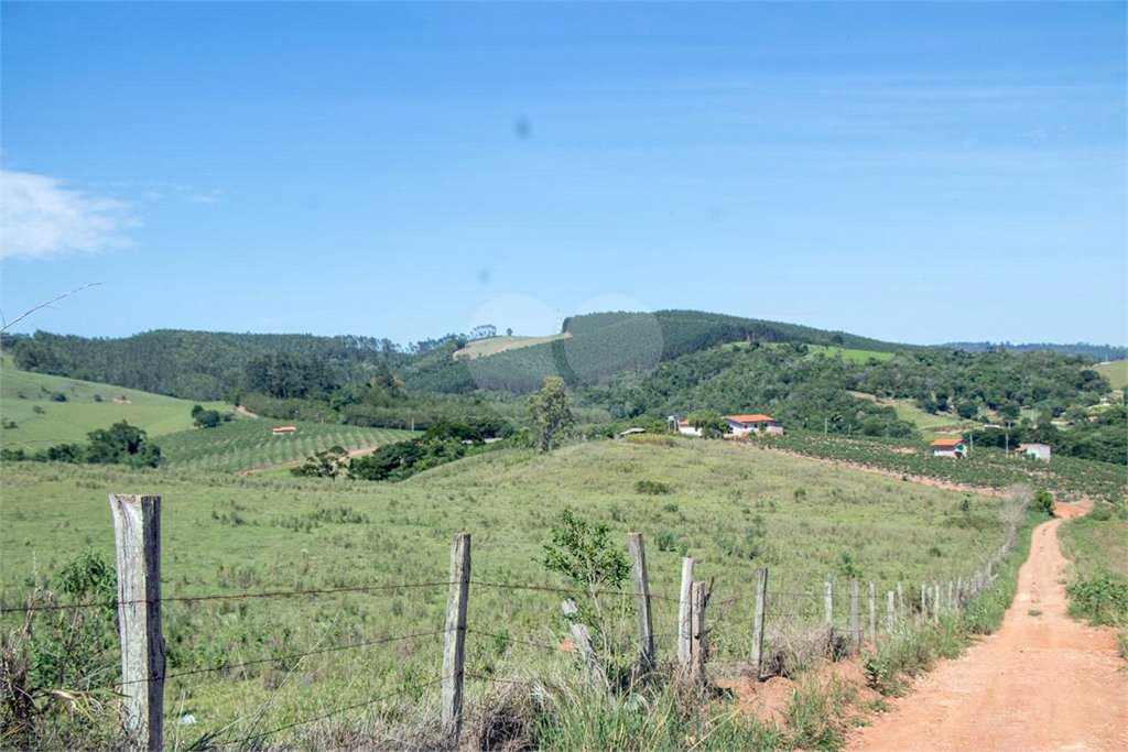 Sítio à venda no Centro, Morungaba, SP