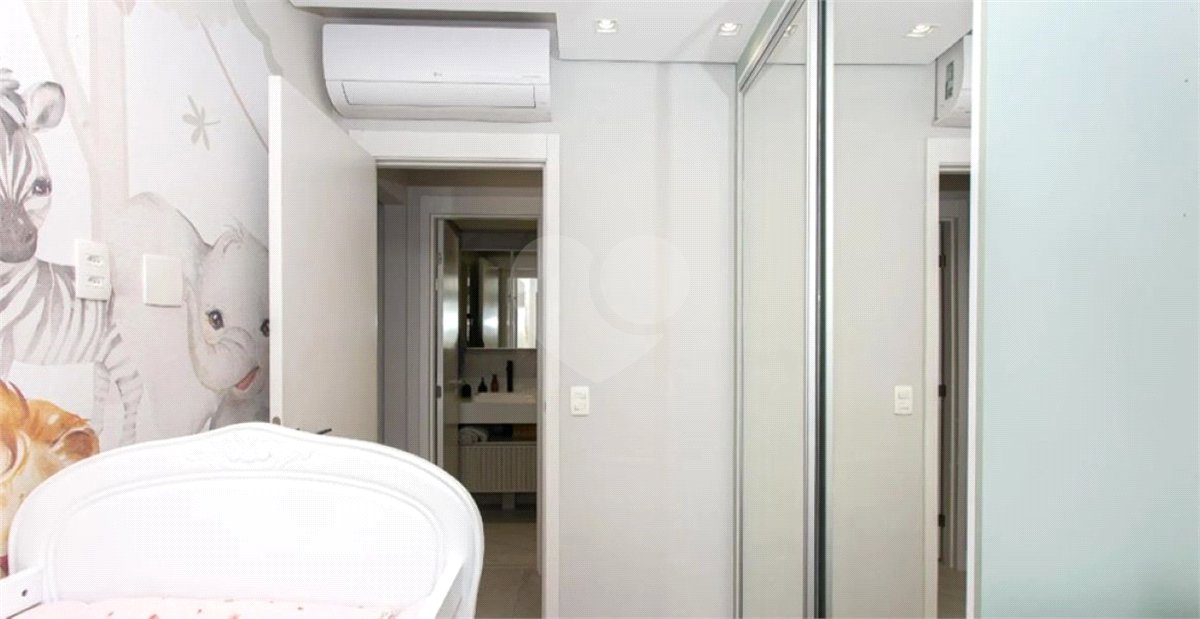 Apartamento à venda com 2 quartos, sendo 1 suíte, em Chácara Seis de Outubro, São Paulo, SP