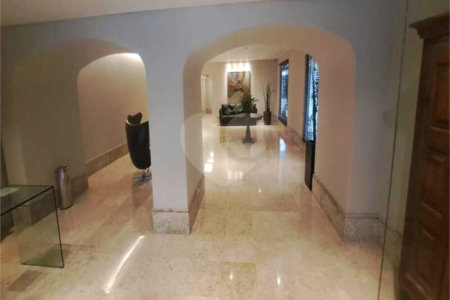 Apartamento à venda com 3 quartos, sendo 1 suíte, em Pinheiros, São Paulo, SP