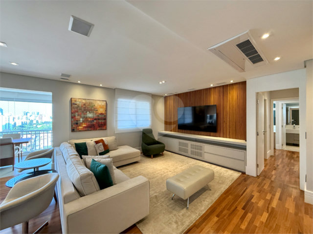 Apartamento à venda com 3 suítes em Chácara Santo Antônio (zona Sul), São Paulo, SP