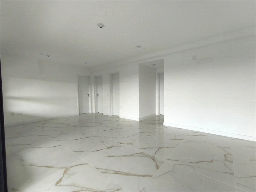 Apartamento à venda ou para alugar com 3 suítes em Água Branca, São Paulo, SP