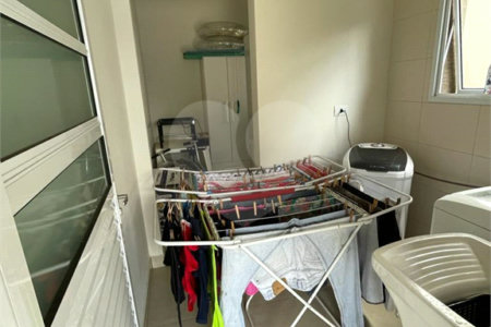 Casa à venda com 8 quartos, sendo 2 suítes,  em Jardim Estância Brasil, Atibaia, SP