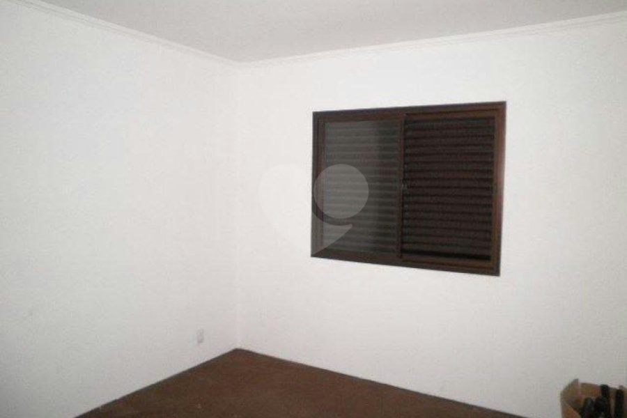 Sobrado à venda com 3 quartos, sendo 1 suíte, em Vila Isolina Mazzei, São Paulo, SP