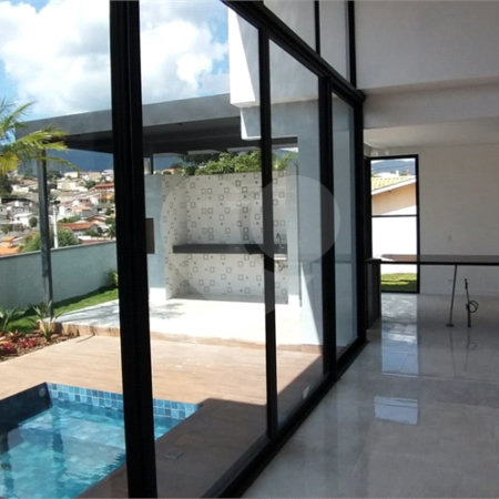 Casa à venda com 3 suítes em Jardim Paulista, Atibaia, SP