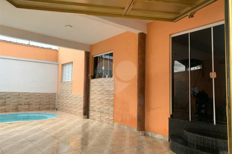 Casa à venda no bairro Santa Rosa (Ypês), Piracicaba-SP.