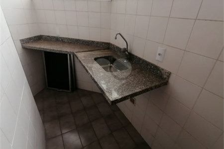 CONJUNTO COMERCIAL COM 130m2 VENDA/LOCAÇÃO NO CENTRO DE CAMPINAS