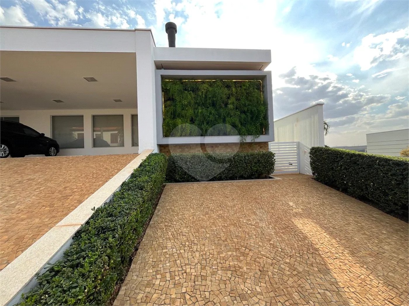 Excepcional Casa de 4 Suítes no Condomínio Monte Alegre em Piracicaba