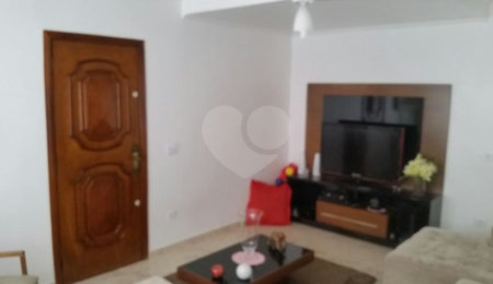 Sobrado à venda com 3 quartos, sendo 1 suíte,  em Tremembé, São Paulo, SP