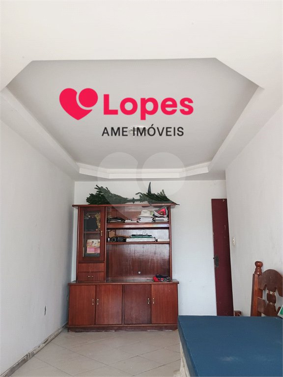 Casa à venda com 7 quartos, sendo 2 suítes, em Campo Grande, Rio de Janeiro, RJ