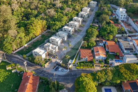 Casa em condomínio à venda com 3 suítes em Vila Santista, Atibaia, SP