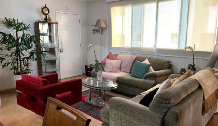 Apartamento à venda com 2 quartos, sendo 1 suíte,  em Campo Belo, São Paulo, SP