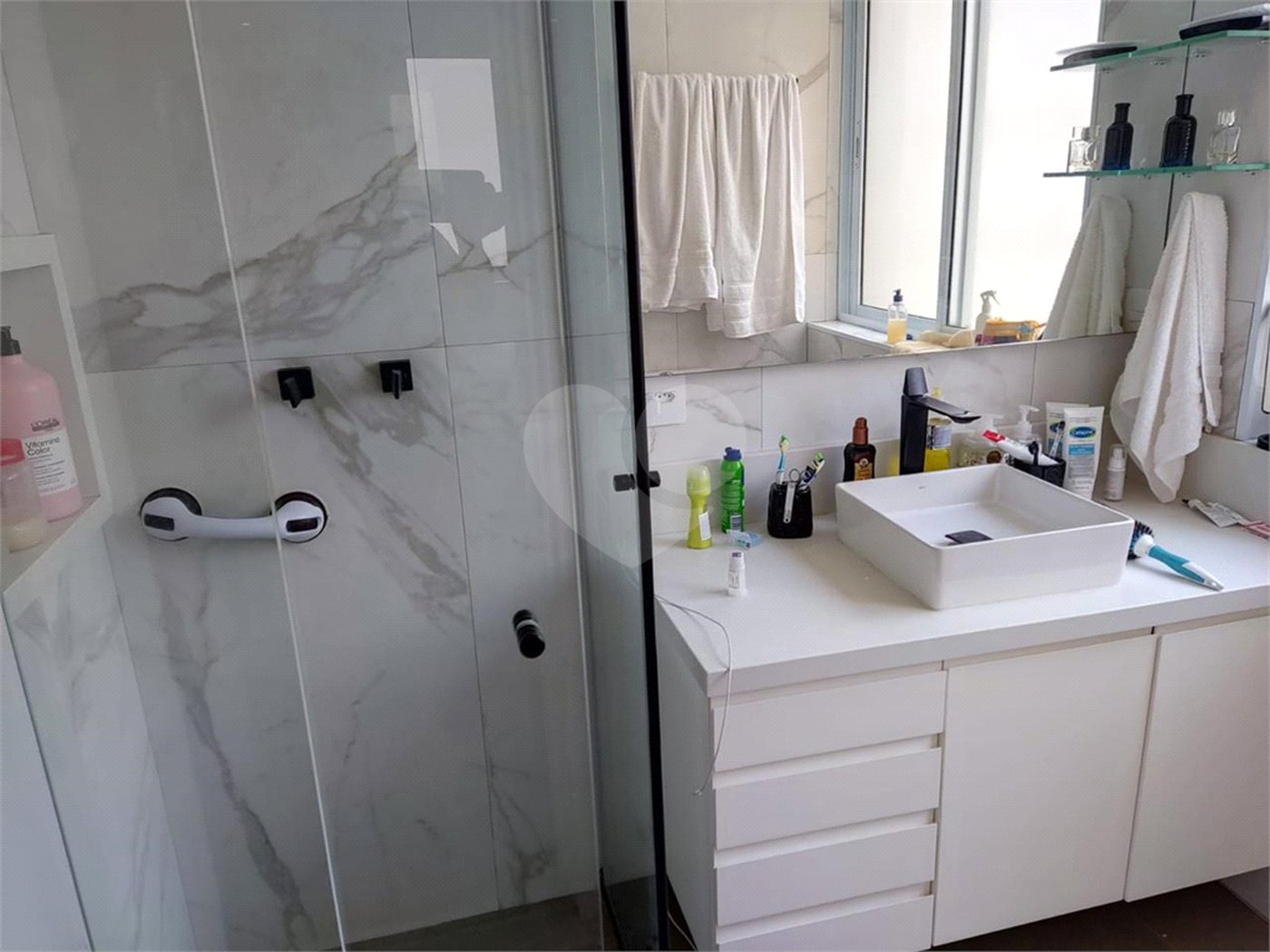 Apartamento à venda com 3 quartos, sendo 1 suíte, em Santa Cecília, São Paulo, SP