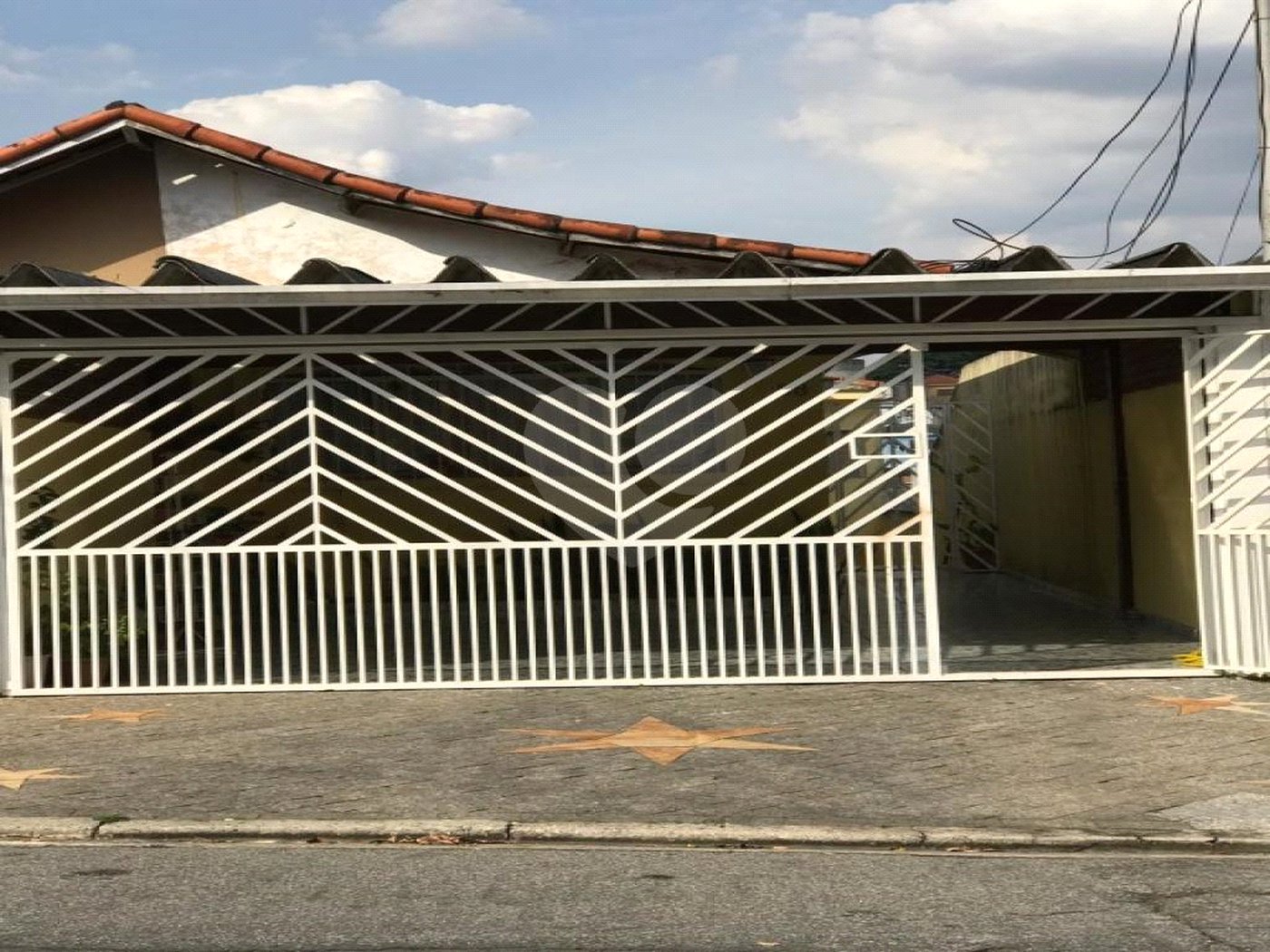 Casa à venda com 3 quartos, sendo 1 suíte,  em Jardim Ester Yolanda, São Paulo, SP