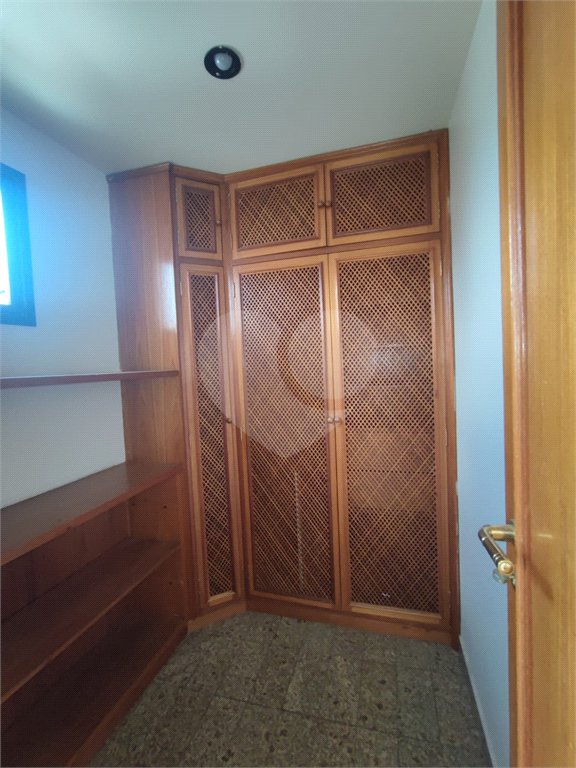 Apartamento à venda com 4 suítes em Moema, São Paulo, SP