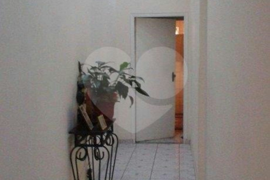 Casa Térrea à venda com 3 quartos, sendo 1 suíte, em Parque Peruche, São Paulo, SP