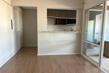 Apartamento à venda com 2 quartos, sendo 1 suíte, em Jardim da Glória, São Paulo, SP