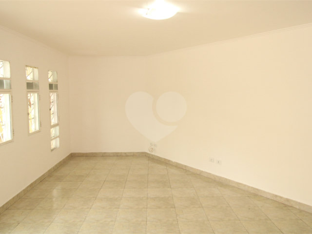 Sobrado à venda com 3 quartos, sendo 1 suíte,  em Tucuruvi, São Paulo, SP