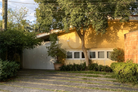 Casa de Vila à venda com 5 quartos, sendo 4 suítes, em Chácara Santo Antônio, São Paulo, SP