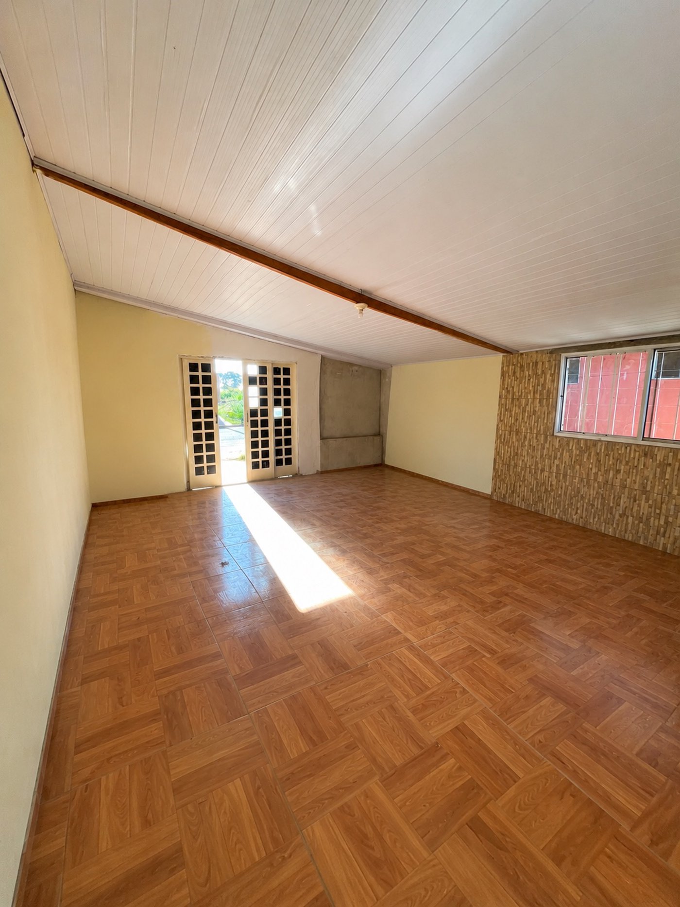 Casa para alugar com 2 quartos, sendo 1 suíte,  em Bairro Montanini, Três Lagoas, MS