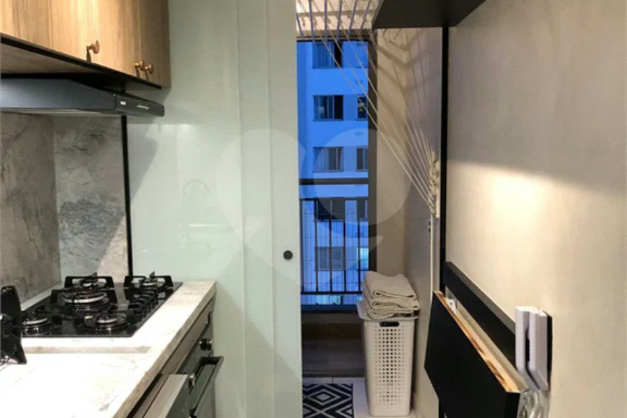 Apartamento à venda com 3 quartos, sendo 1 suíte, em Santo Amaro, São Paulo, SP