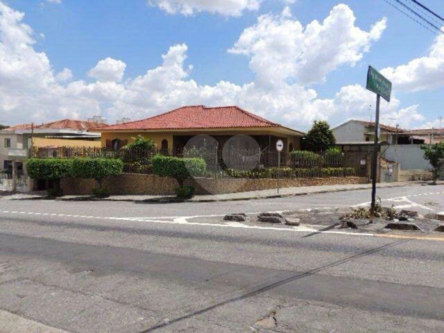 Casa à venda com 6 quartos, sendo 3 suítes, em Parque Novo Mundo, São Paulo, SP