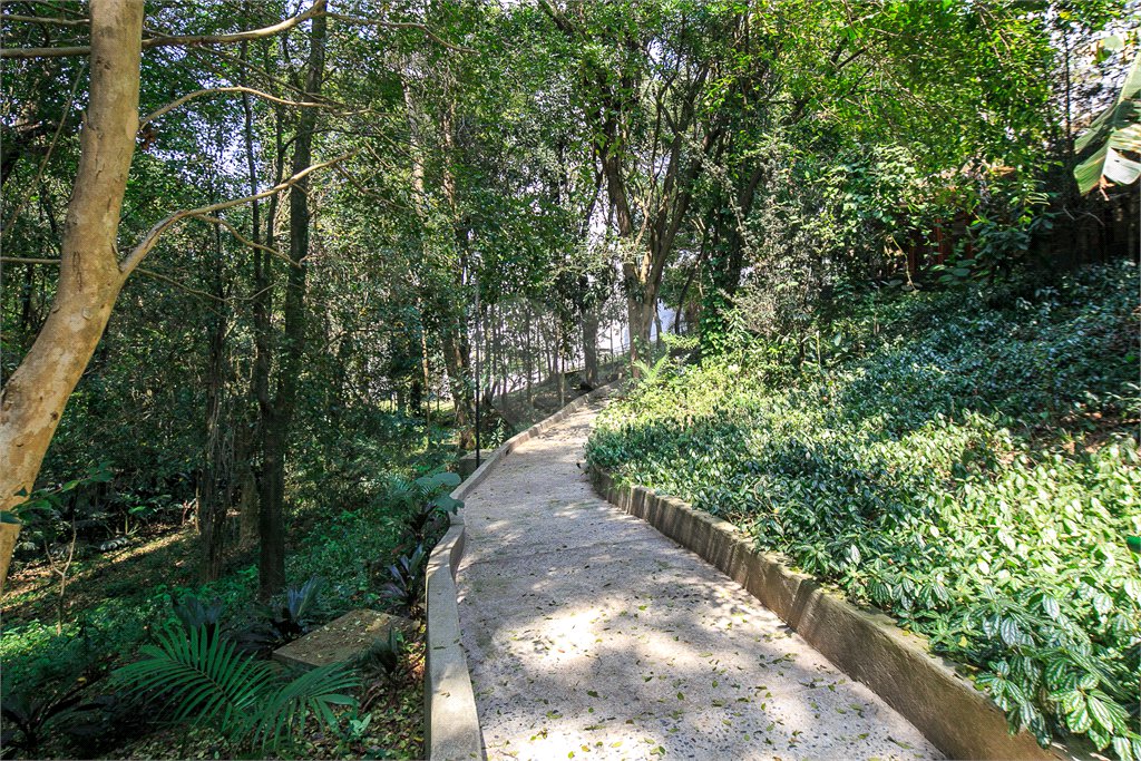 Apartamento à venda com 4 suítes em Jardim Marajoara, São Paulo, SP