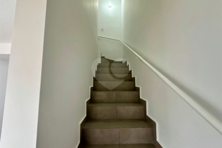 Casa à venda com 2 quartos no condomínio Residencial Vila Nova, Sorocaba - SP