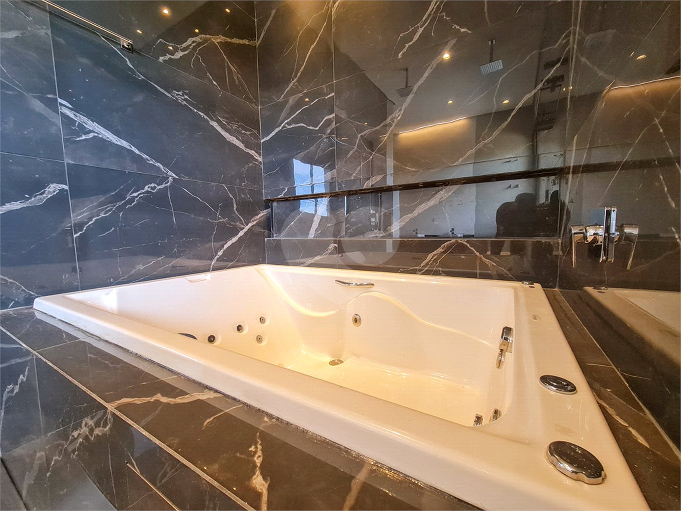 Casa à venda com 3 suítes no condomínio Parque Ibiti Reserva, Sorocaba - SP