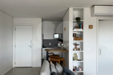 Apartamento à venda com 2 suítes em Jardim das Acácias, São Paulo, SP