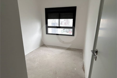 Apartamento à venda com 2 suítes em Campo Belo, São Paulo, SP